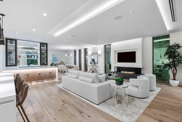Palm Trail Delray Beach Residence photo 18