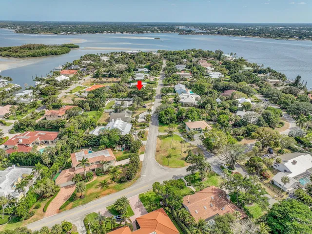 Sewall's Point Residence photo 5
