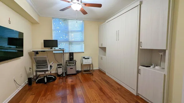 The Metropolitan Unit 317 photo 12