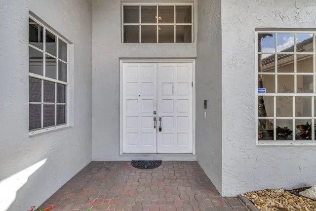  Residence photo 4