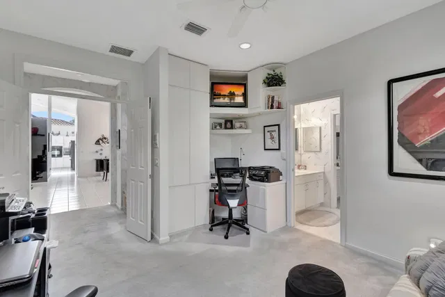  Residence photo 45