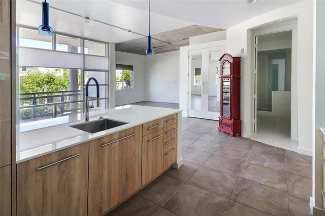 The Meridian Unit 212 photo 23