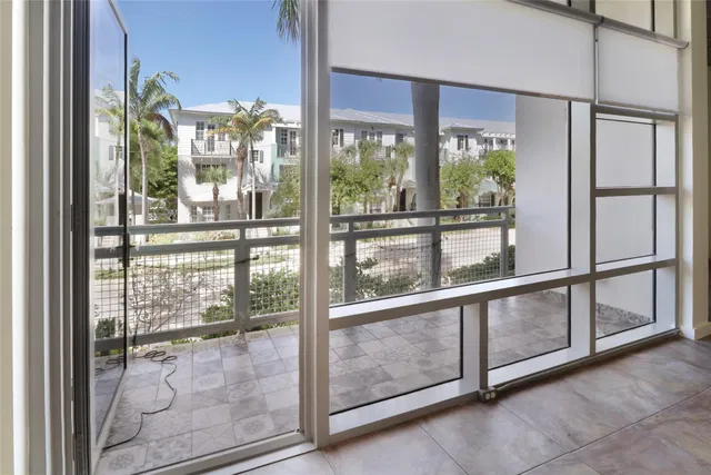 The Meridian Unit 212 photo 28