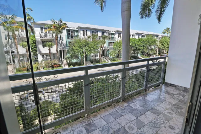 The Meridian Unit 212 photo 30