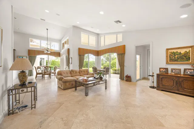 Bocaire Country Club Residence photo 31