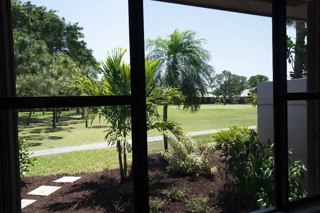 Mariner Sands Residence photo 9