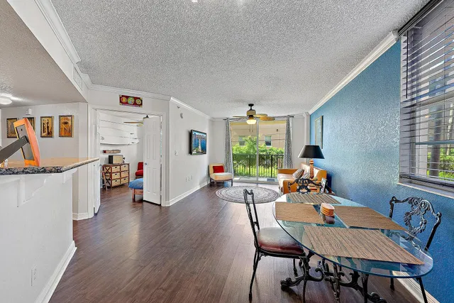 Flagler Pointe Unit 214 photo 3