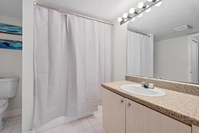 Flagler Pointe Unit 214 photo 12