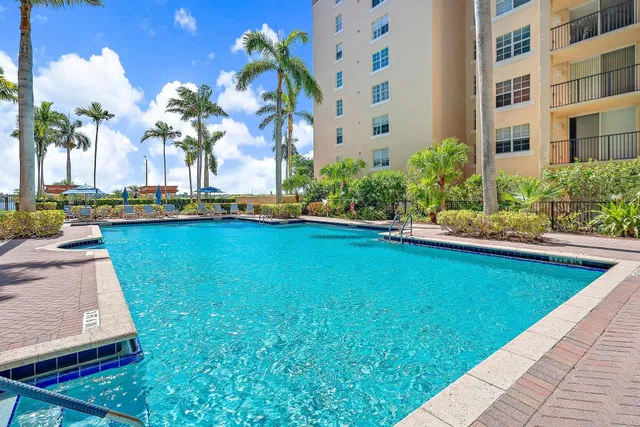 Flagler Pointe Unit 214 photo 22