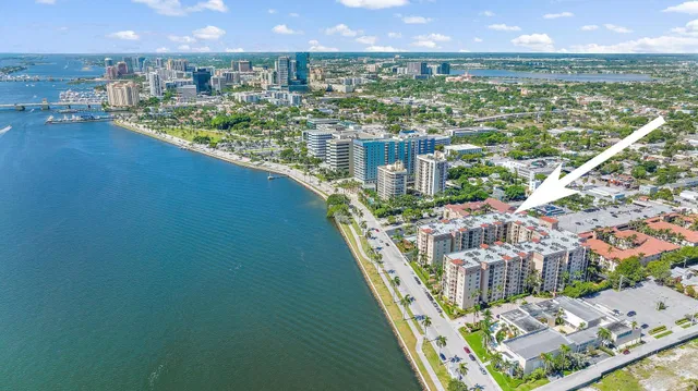 Flagler Pointe Unit 214 photo 26
