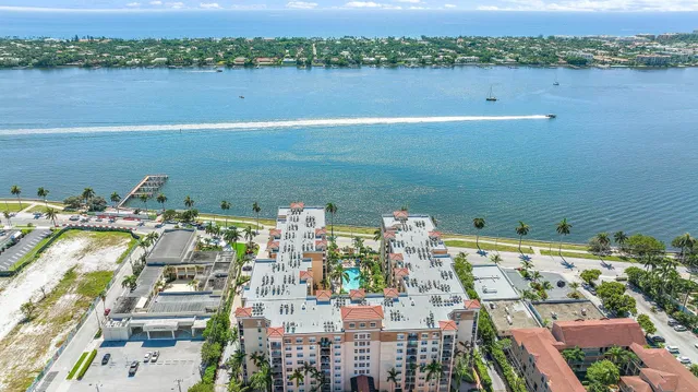 Flagler Pointe Unit 214 photo 31