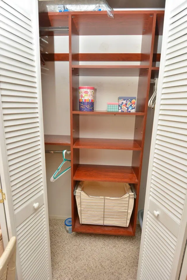 Unit 2010 photo 20