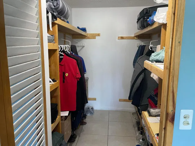 Unit 211 photo 24