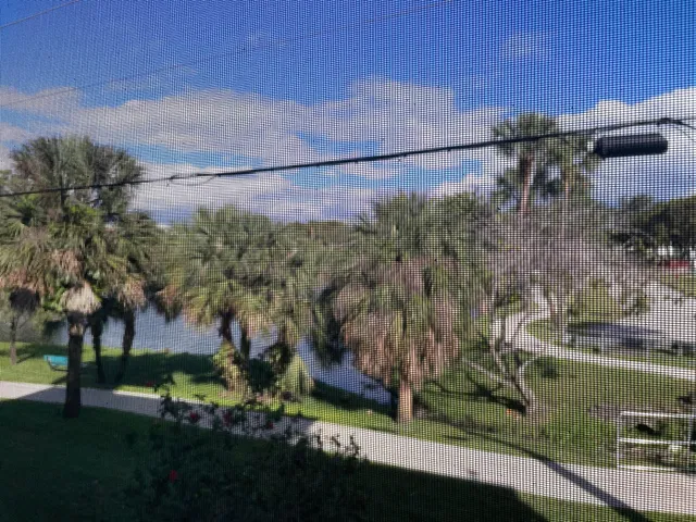 Unit 211 photo 38