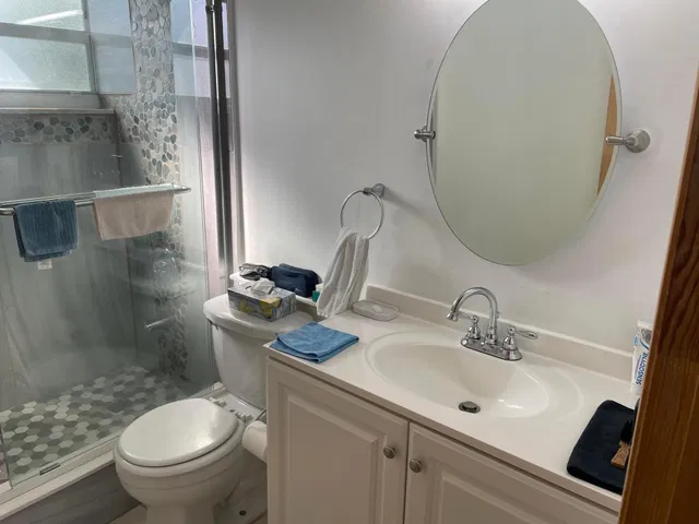 Unit 211 photo 42