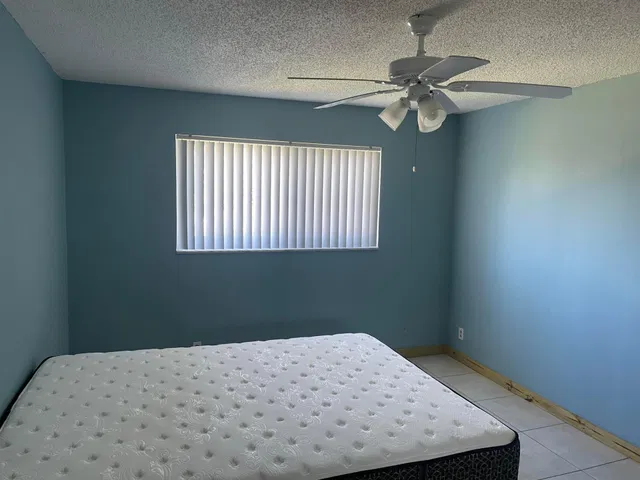Unit 211 photo 50