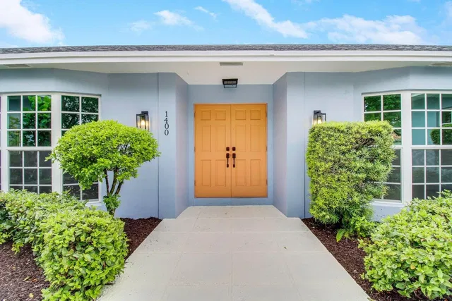 Residence photo 3