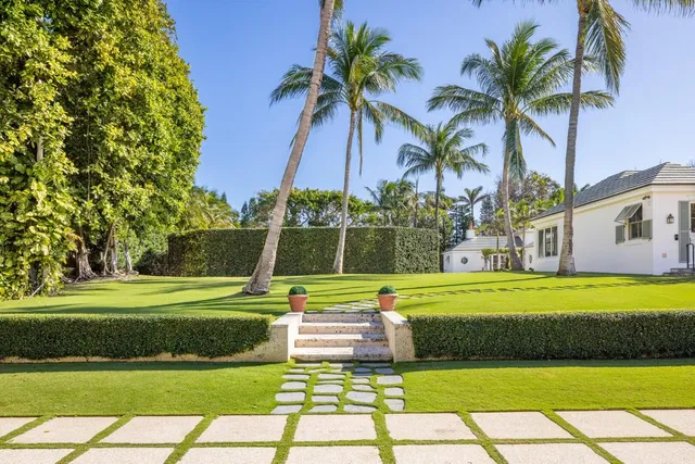Estate Section Palm Beach Residence photo 17