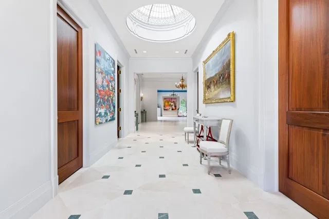 Estate Section Palm Beach Residence photo 19