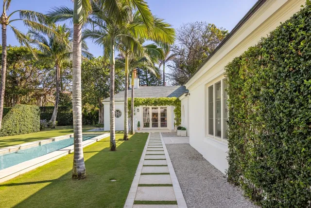 Estate Section Palm Beach Residence photo 47