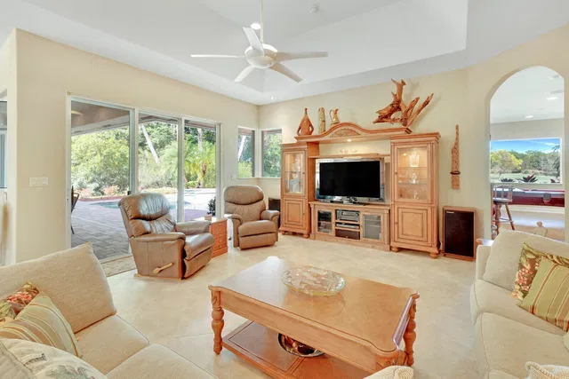Ranch Colony Jupiter Residence photo 13