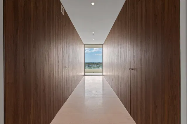 La Clara Palm Beach Unit 801 photo 8
