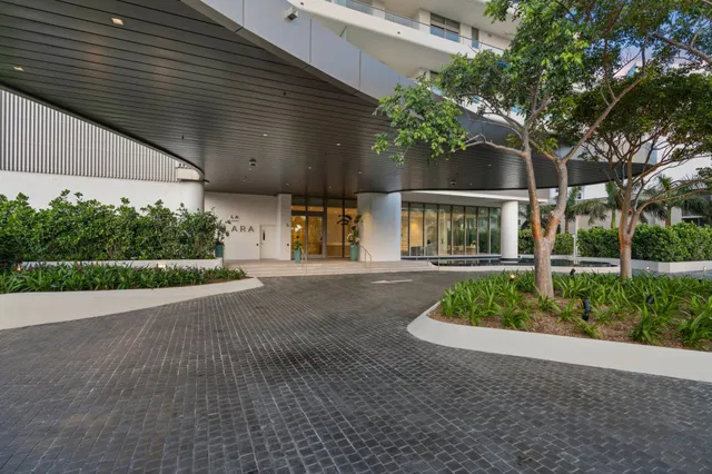 La Clara Palm Beach Unit 801 photo 36
