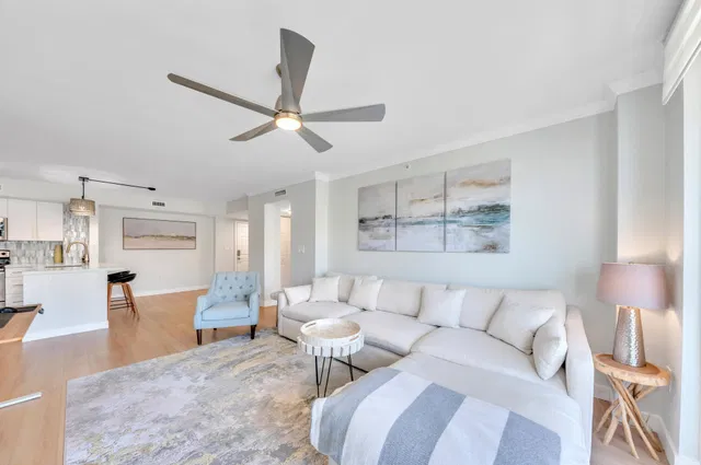 Flagler Pointe Unit 809 photo 7