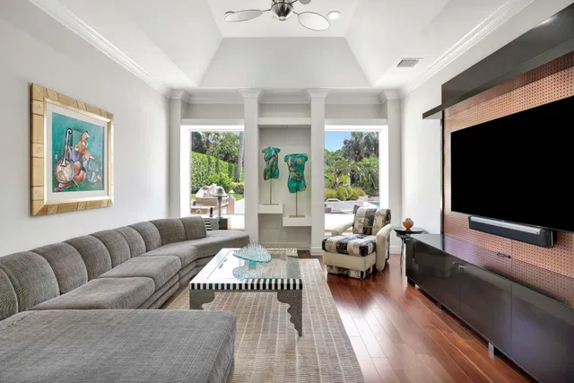 Admirals Cove Residence photo 5