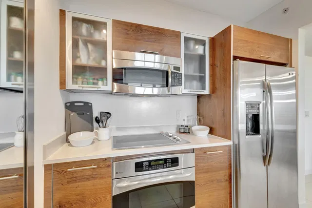 City Palms Unit 709 photo 7