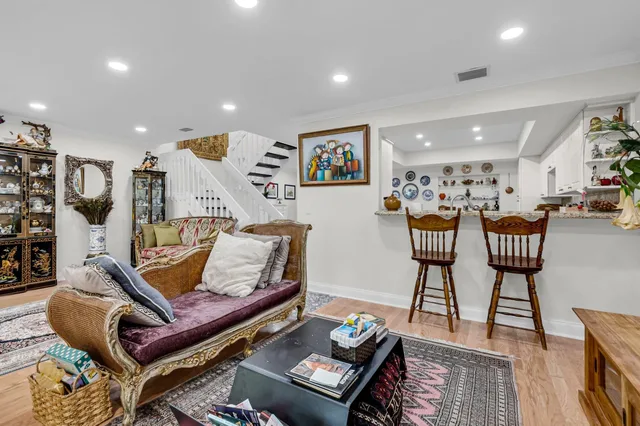  Residence photo 18