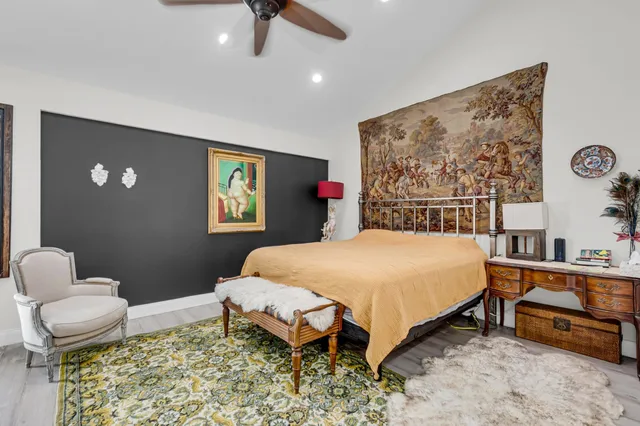  Residence photo 31