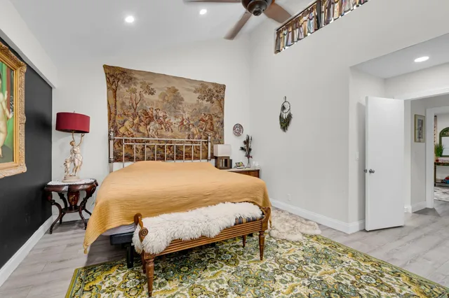  Residence photo 33