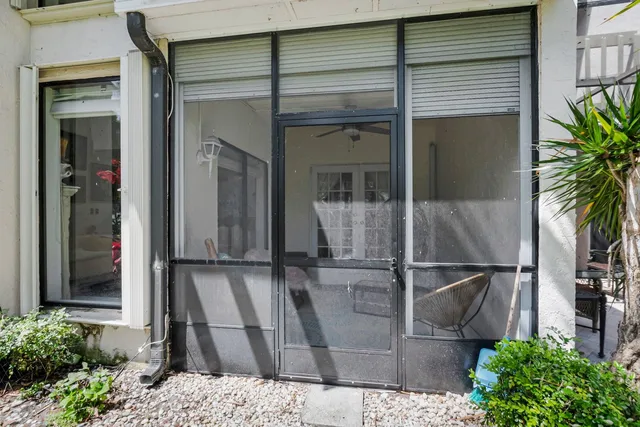  Residence photo 42