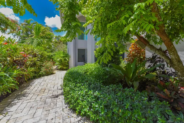 Boca Grove Residence photo 32