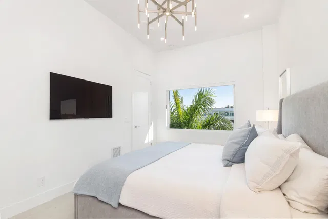 Palm Beach Towers, Palm Beach Unit 606a photo 13
