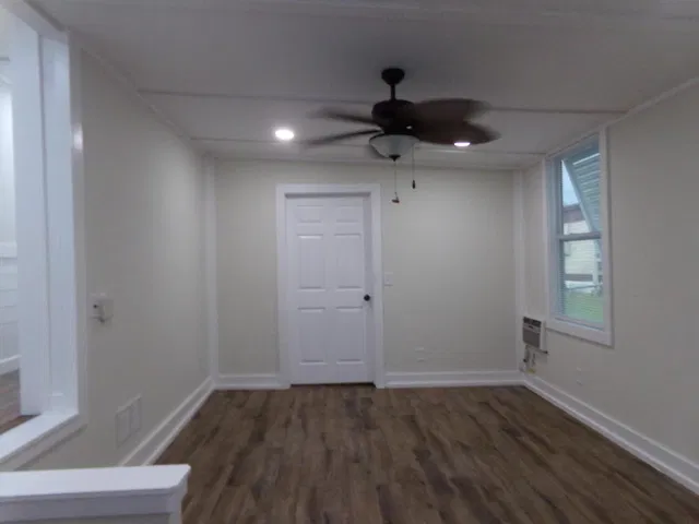 Residence photo 2