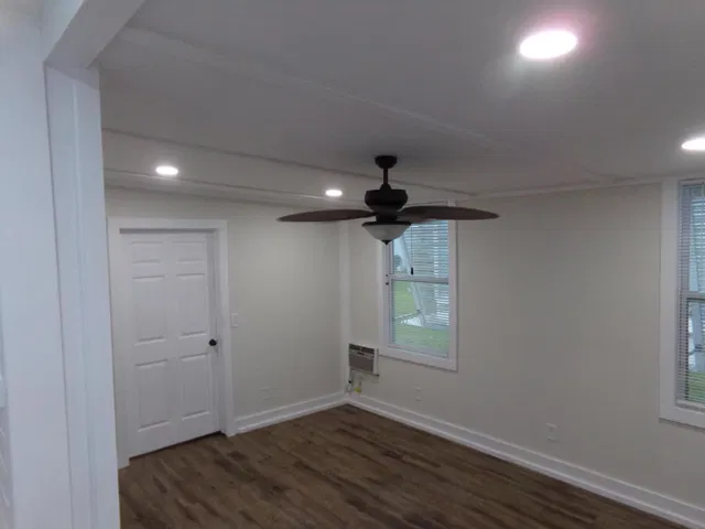 Residence photo 4
