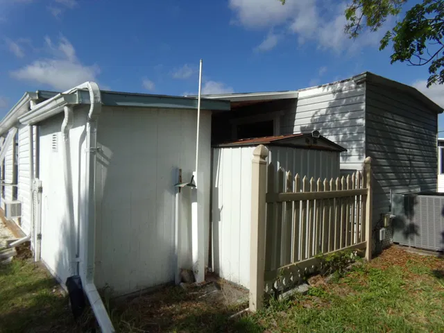 Residence photo 33