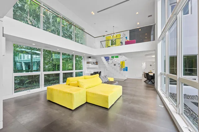 Residence photo 18