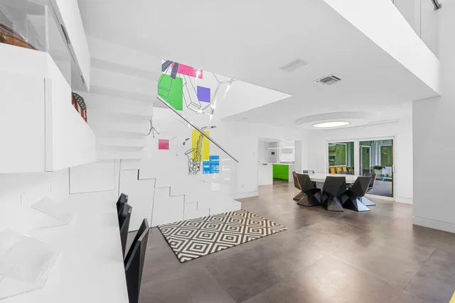 Residence photo 19