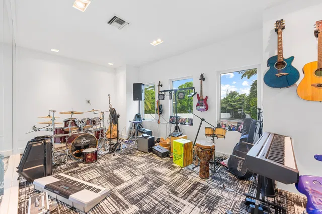 Residence photo 27
