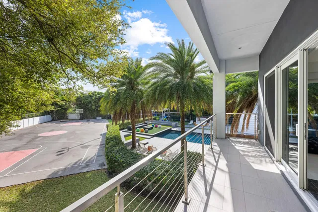 Residence photo 40