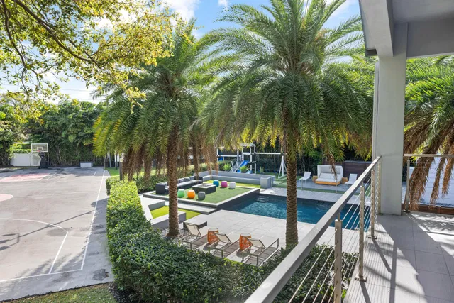 Residence photo 41