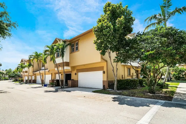 Cityside West Palm Beach Unit 1 photo 3