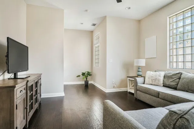 Cityside West Palm Beach Unit 1 photo 9
