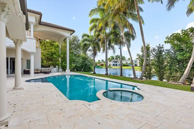 St. Andrews Country Club Residence photo 33