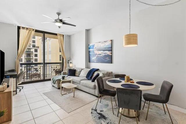 One City Plaza Unit 1524 photo 8