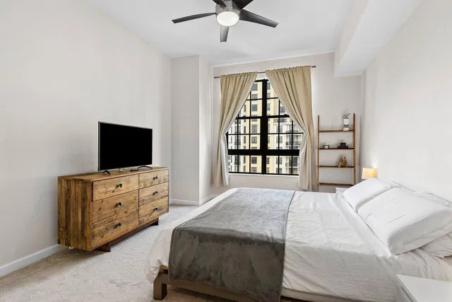 One City Plaza Unit 1524 photo 13