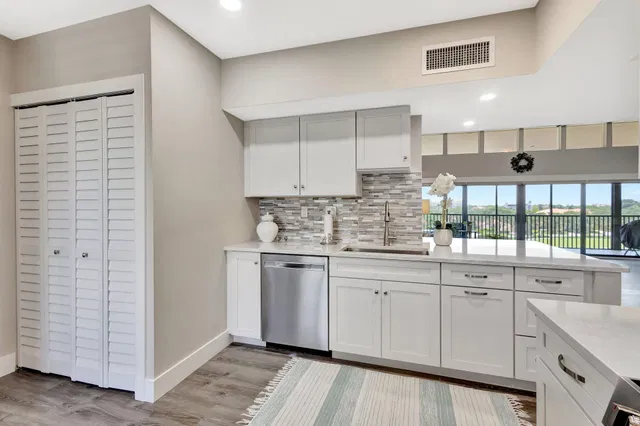 Jonathan's Landing Jupiter FL Unit N505 photo 8